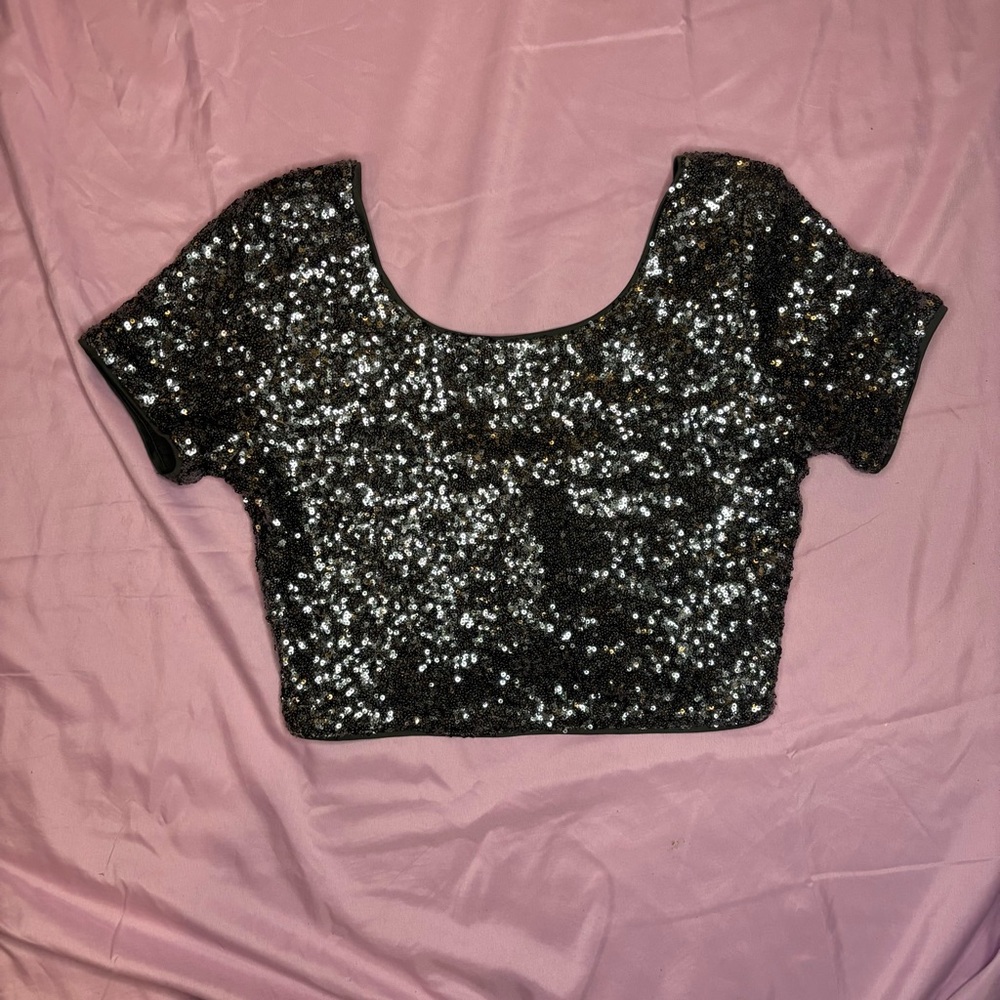 Forever 21 Glittering Black Sequin Crop Top